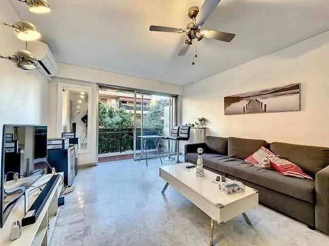 La Perle De Juan Les Pins 80m Des Plages Apartmán Antibes