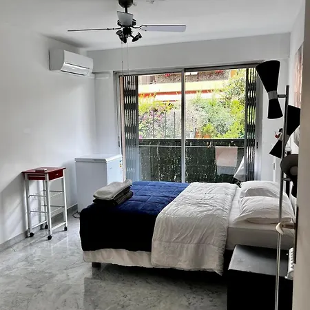 Apartment La Perle De Juan Les Pins 80m Des Plages